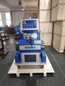 Máquina de Inyección de Espuma de Poliuretano de Relación Variable H5600k de Bajo Precio para Esculturas de Espuma - Product Image 3