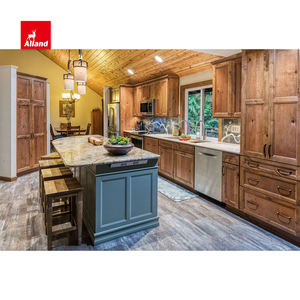 Armoire de cuisine américaine encadrée en bois d'aulne rustique finement travaillé, avec placage complet en ébène et finition glacée naturelle, contrastant avec le granit - Product Image 1