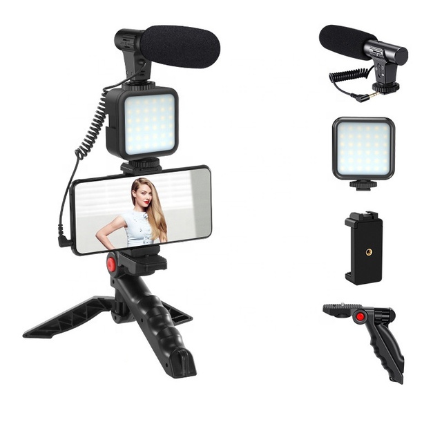 Smartphone Video Kit with LED Light Tripod Holder Mini Microphone Live Vlogging YouTube TikTok Photographic Lighting Photography