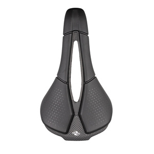 Sillín de Bicicleta Ultraligero de Fibra de Carbono, Hueco y Transpirable, para Bicicleta de Montaña y Carretera - Product Image 1