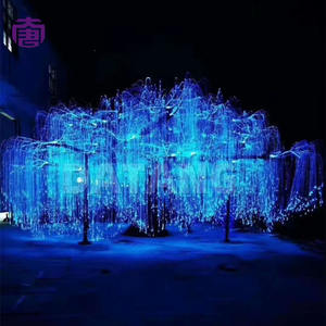 Arbre lumineux décoratif en fibre optique LED en plastique, indice de protection IP65, pour la décoration commerciale des rues, des places publiques, des centres de villégiature et des festivals - Product Image 1