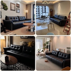 Sofá Negro con Respaldo Acolchado con Botones, Patas Metálicas Delgadas, Diseño Modular Dividido, <span class=keywords><strong>Estilo</strong></span> <span class=keywords><strong>Moderno</strong></span> Minimalista <span class=keywords><strong>Industrial</strong></span>, <span class=keywords><strong>Muebles</strong></span> para Sala de Estar - Product Image 3