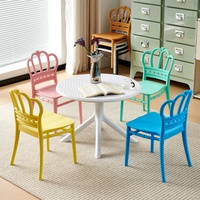 Chaise d'apprentissage empilable colorée pour la maternelle, événements, banquets, mariages, en plastique blanc, pour enfants, OEM ODM