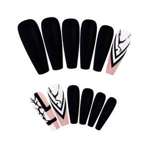 <span class=keywords><strong>Uñas</strong></span> postizas de cobertura completa, estilo ballet, en dos tonos, negro, nude y <span class=keywords><strong>rosa</strong></span>, con efecto mármol craquelado blanco, color sólido mate, para mujer. - Product Image 2