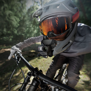 Kit caméra d'action compacte Osmo Nano 128 Go pour montage sur casque, vidéo de moto et configuration de vlog créateur - Product Image 1