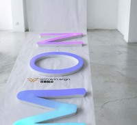 Letrero LED Personalizado con Cambio de Color RGB de Fábrica |   Luz secuencial de larga duración con sincronización musical