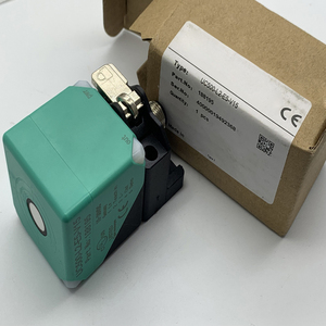 Capteur ultrasonique d'origine UC2000-L2-E6-V15-Y70103910 neuf, prix clair, en stock - Product Image 4