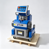 Machine de pulvérisation de polyurée hydraulique à haute efficacité pour l'étanchéité des grands toits commerciaux