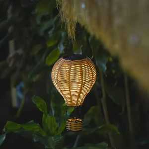 Lanterne solaire suspendue en forme de ballon, design en osier artisanal, démontable, pour décoration extérieure de <span class=keywords><strong>jardin</strong></span>, cour et fête - Product Image 2