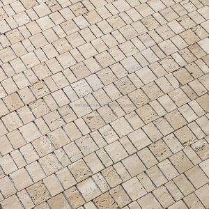 Mosaïque de travertin beige à bords irréguliers pour la décoration des murs, salles de bain, cuisines, crédences, entourages de cheminées et zones similaires - Product Image 2