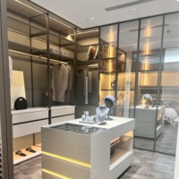 Dressing sur mesure pour toute la maison, super grand, en forme de U, moderne, pour chambre à coucher, villa, avec bureau intégré et coiffeuse