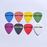 Les médiators de guitare Delrin acétal standard personnalisés personnalisent les épaisseurs de couleurs de variété de plectre de la forme 351 POM 0.5mm-2.0mm