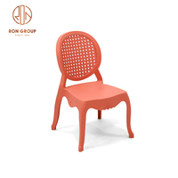 Chaise d'enfant en plastique PP durable de style européen de bonne qualité chaise pour enfants pour restaurant en plein air, salle à manger, événement, chaises de fête pour enfants