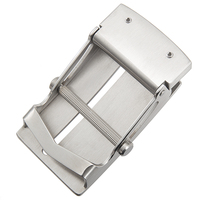 Vente Flash Boucle de ceinture automatique à cliquet en acier inoxydable bicolore, motif labyrinthe rétro, compatible avec les sangles en cuir de 3,5 cm, gravure de logo OEM