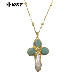 WT-JN284 Splendida ed Elegante Collana con Pendente a Croce di 18 Pollici, Realizzata a Mano con Gemme Naturali e Perle d'Acqua Dolce - Product Image 4