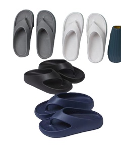 Tongs populaires en EVA injecté pour hommes – Chaussures respirantes pour adultes, été comme hiver, pantoufles plates imperméables, légères et élégantes à plateforme - Product Image 5