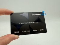 Tarjetas Metálicas de Acero Inoxidable para Membresía Dorada y Verde
