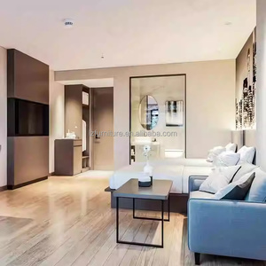 Ensemble complet de meubles de chambre d'hôtel moderne avec lit en bois, tables de chevet, meubles TV, armoire, table basse et chaise de bureau - Product Image 3