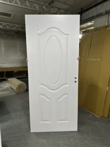 Ventas directas de fábrica Alto aislamiento acústico Minimalista Nuevas puertas interiores de madera para sala de estar Dormitorio para uso en supermercado - Product Image 4