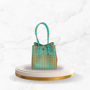 Bolso de Mano Sembagi Mint de Primera Calidad, Elegante, para Mujer, Hecho con Plástico Reciclado, Tejido con Patrón Lurik Indonesio, Accesorio de Moda para Adultos - Product Image 3