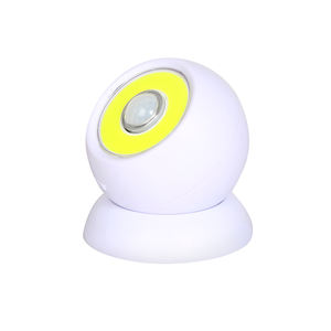 家庭用屋内屋外ドライブウェイガーデンパスウェイ用バッテリー式PIRモーションセンサーナイトライトワイヤレスセキュリティライトランプ - Product Image 2