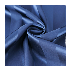 Tela <span class=keywords><strong>de</strong></span> Satén Jacquard a Rayas <span class=keywords><strong>de</strong></span> Poliéster Orgánico Ligero <span class=keywords><strong>de</strong></span> 90 g/m², Secado Rápido, Impresa, Imitación <span class=keywords><strong>Seda</strong></span> para Prendas <span class=keywords><strong>de</strong></span> Vestir, Gran Venta 2026 - Product Image 1