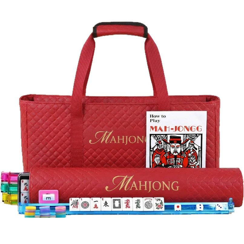 Ensemble rouge de huit pièces