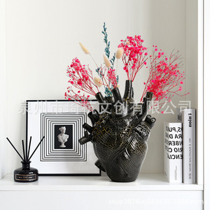 Resin Heart <b>Vase</b> Sculpture Contemporary Home Decor Artificial Dried Flower <b>Vase</b> Gift For Valentine'S Day - Product Image 1