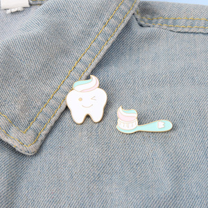 Broche de <span class=keywords><strong>dentiste</strong></span> <span class=keywords><strong>en</strong></span> métal, badge <span class=keywords><strong>en</strong></span> forme de sourire et de sourire personnalisé, pour chapeau de <span class=keywords><strong>dentiste</strong></span>, <span class=keywords><strong>en</strong></span> émail, <span class=keywords><strong>en</strong></span> forme de personnalisé, offre spéciale, livraison directe - Product Image 4