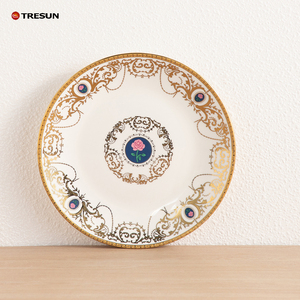 <span class=keywords><strong>Service</strong></span> de table en <span class=keywords><strong>porcelaine</strong></span> fine de luxe européenne vintage, 24 pièces, style doré, pour 4 personnes - Product Image 3
