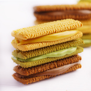 Galletas Sándwich Asiáticas Dulces y Crujientes con Sabor a Queso y Chocolate, Bolsa de 58g, de China - Product Image 5