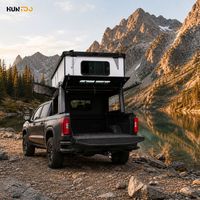 Coque de camping rigide pour pick-up à benne courte avec porte-bagages de toit pour bennes de 5,5 pieds