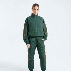 Ensemble de survêtement d'hiver pour homme, coupe-vent en nylon, avec fermeture éclair, sweat à capuche et pantalon réfléchissant, 2 pièces, tendance et épais – Meilleures ventes - Product Image 1
