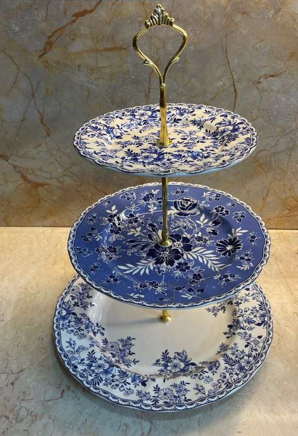 assiette bleue à 3 couches
