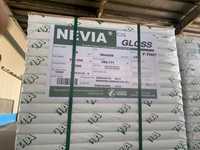 Papier couché enduit anti-humidité Nevia /APP 80g 90g 100g 160g 180g 200g 250g 300g 350g pour couvertures de magazines et impression offset