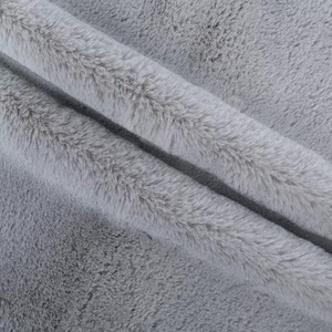100% Polyester 20Mm Mềm Faux Thỏ Lông Vải Sang Trọng Mô Hình Dệt Kim Ủng Hộ Cho Đồ Chơi Và Hàng May Mặc - Product Image 4