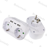 Dos salidas con 2 USB y tipo C Alemania estándar 2P con conexión a tierra Carga normal 250V 16A Adaptador de enchufe de la UE
