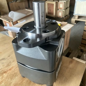 ปั๊มไฮดรอลิก QX61-200/31-020/33-010R QX41-040/32-010R09ปั้มน้ำมันเกียร์ QXV32-012R QXT42-032/42-032 QX42-020R06 - Product Image 1