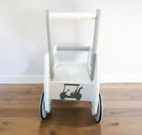 Armoire pliable en bois peinte avec roues Organisation intérieure pour bébés Apprentissage Promenade Poussette moderne pour enfants Rangement de jouets