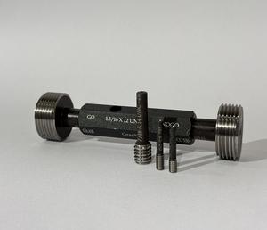 Durable Unified <b>Thread</b> Plug <b>Gauge</b> for Industrial Use Heavy Duty Ensures Reliable <b>Thread</b> Inspection for Professional Engineers - Product Image 1