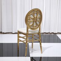 Chaise de banquet en plastique PP doré avec coussin amovible, empilable, pour mariages, restaurants, salles à manger, salons et événements en appartement