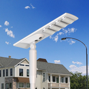 Lampadaire solaire LED à angle réglable avec design tout-en-un, caméra CCTV pour application routière FL-YTH-KM2C (4G/Wi-Fi/caméra) Sol - Product Image 2