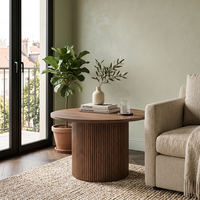 Table console moderne de luxe contemporaine en bois massif côtelé avec plateau en bois grainé et base cylindrique pour hôtel et salon