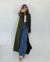 Oem personnalisé sur le devant ouvert modeste Eid Dubai 2025 Design décontracté luxe traditionnel deux couleurs Long Blazer vêtements islamiques Abaya