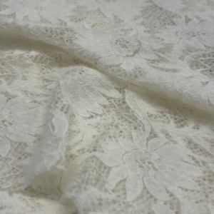 Tissu de dentelle française exquise en nylon 92% 8% Spandex-Mélange de durabilité et d'étirement - Product Image 4