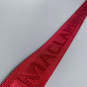 Jacquard Weave Webbing Voor Tassen Van Hoge Kwaliteit En Aanpasbaar Logo Milieuvriendelijk Nylon Aangepast Logo Nylon Riemen Ondersteunen 1.05Mm