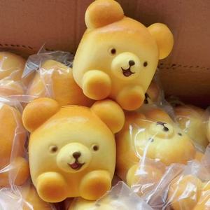 ตุ๊กตาหมีหัวโตบีบรูปขนมปัง-ของเล่นบีบ PU นุ่ม ลดความเครียด บีบแล้วคืนรูปช้า สำหรับเด็กและวัยรุ่น - Product Image 2