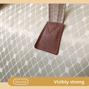 Sac de rangement suspendu en tissu Oxford double couche épaissi pour vêtements et couettes, idéal pour le salon - Product Image 3