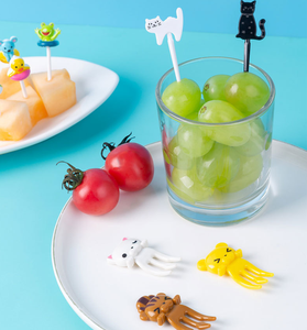 Mini Food Picks for Kids for bento lunch box Cartoon stuzzicadenti <span class=keywords><strong>per</strong></span> torta di frutta Dessert pasticceria Party Supply for Children - Product Image 3