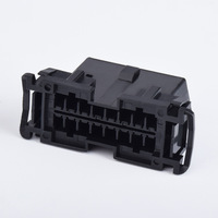 Conector de Diagnóstico Automotriz OBDII de 16 Pines Hembra de Alta Calidad